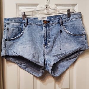 One Teaspoon Bandits Shorts Size 33